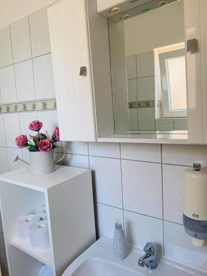 Apartmani Pami Подстрана Экстерьер фото