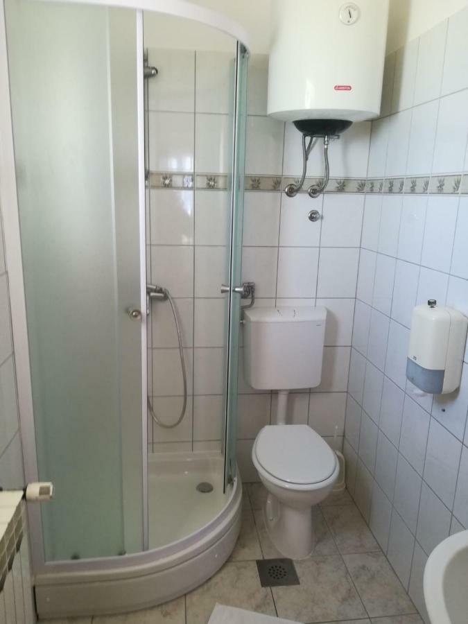 Apartmani Pami Подстрана Экстерьер фото